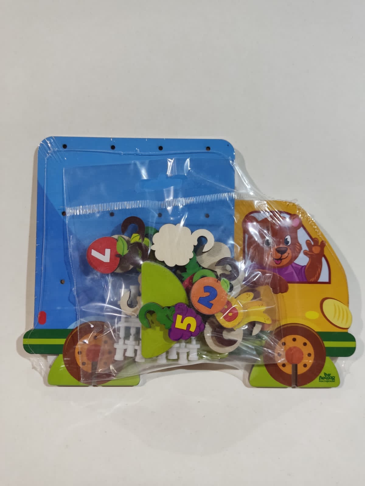 Обложка Развивающая игрушка Грузовик, издательство Буква-Ленд                                         | купить в книжном магазине Рослит