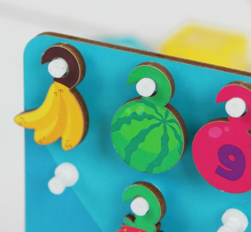 Обложка Развивающая игрушка Грузовик, издательство Буква-Ленд                                         | купить в книжном магазине Рослит