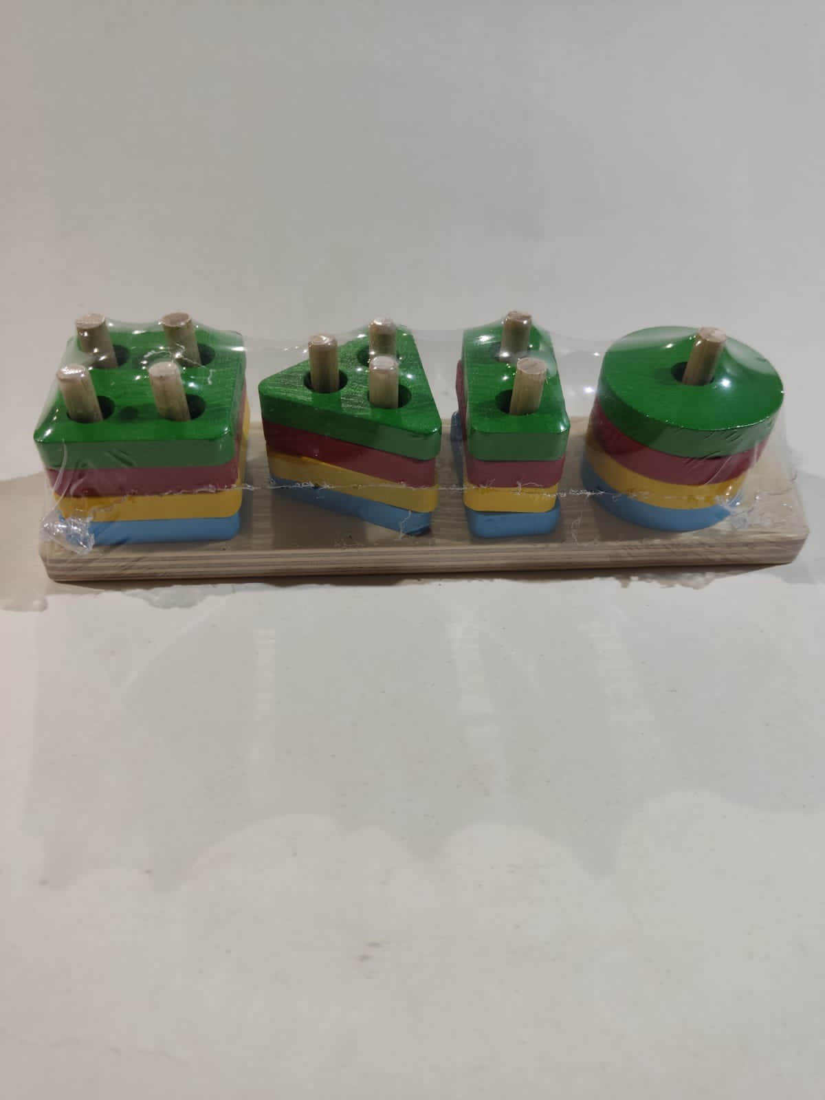 Обложка Развивающая игра из дерева "Геометрическая пирамидка" (Буква-Ленд), издательство Буква-Ленд                                         | купить в книжном магазине Рослит