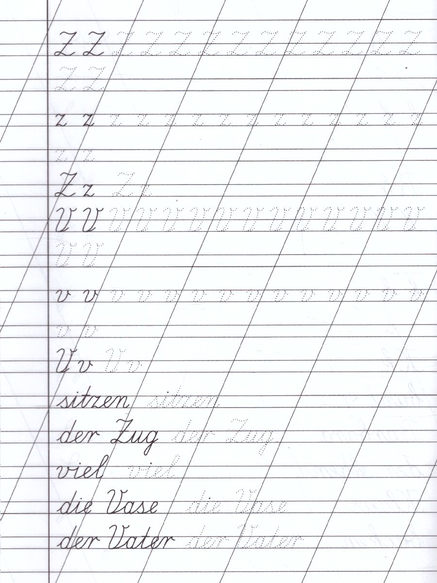 Обложка книги Прописи. Письмо букв немецкого алфавита. Задания по чистописанию и каллиграфии 7-9 лет, Автор Бондарева Т.В., издательство Учитель | купить в книжном магазине Рослит